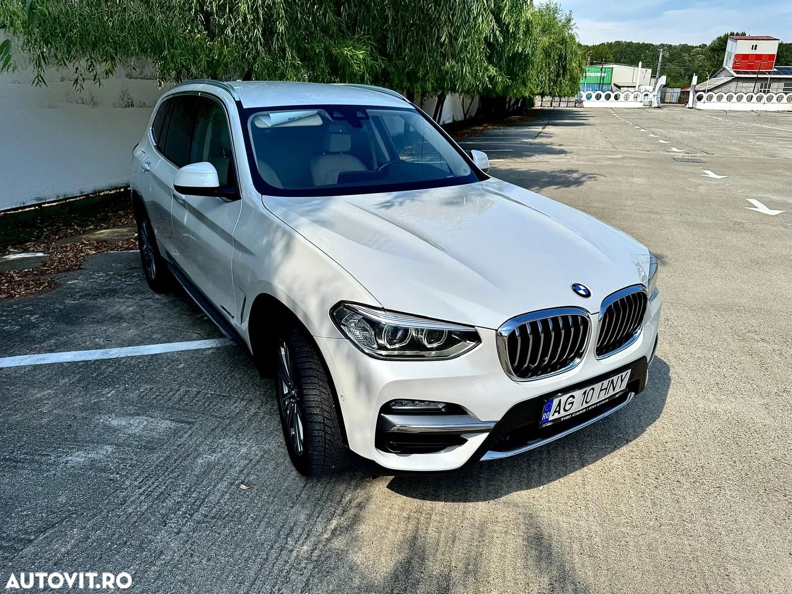 BMW X3 xDrive20d AT Luxury Line - 1