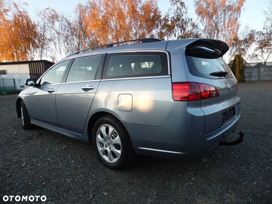 Honda Accord Tourer 2.0 i Executive - 20