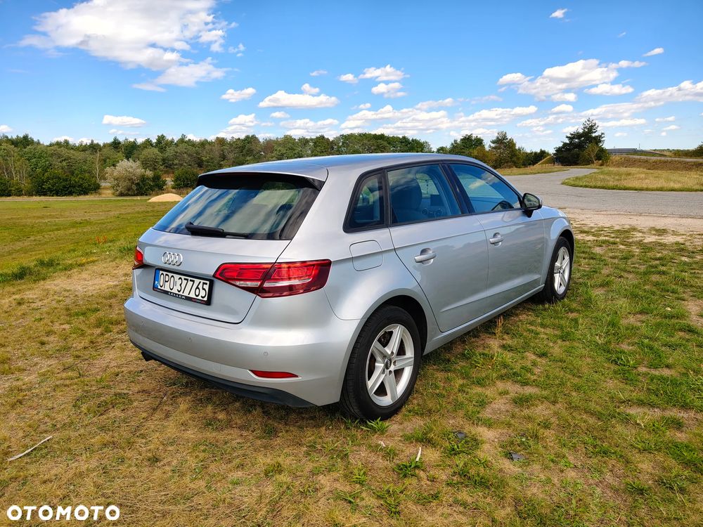 Audi A3 Sportback - 15