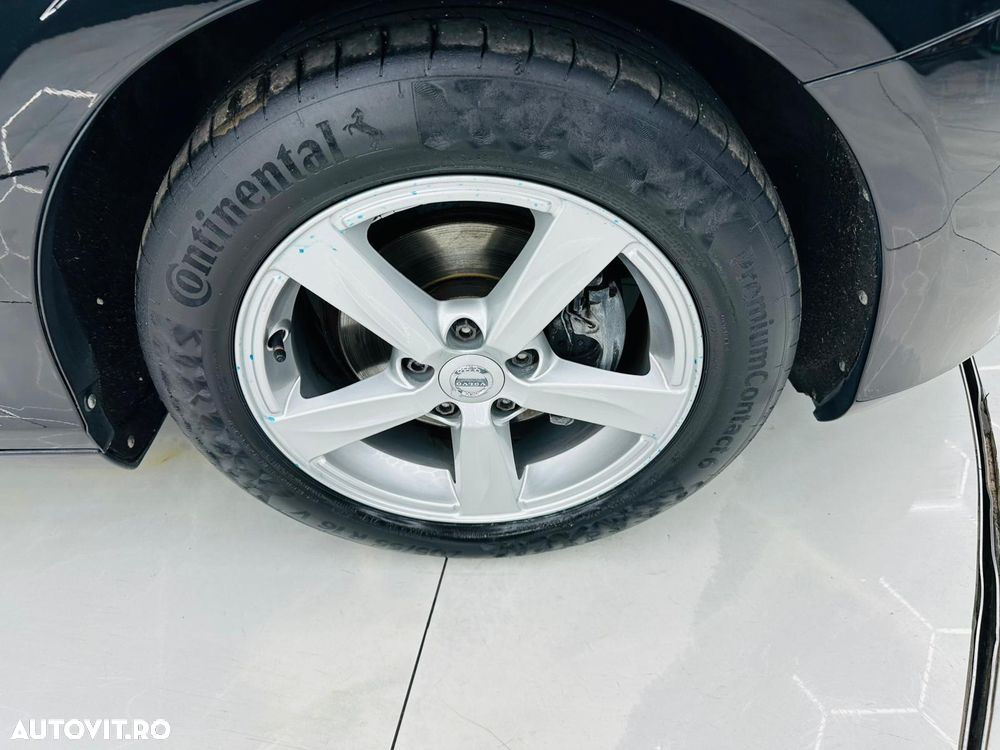 Volvo V40 D2 Kinetic - 10