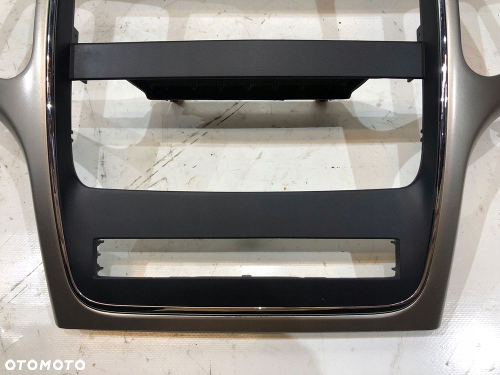 jeep grand cherokee wk2 ramka konsoli panelu - 5
