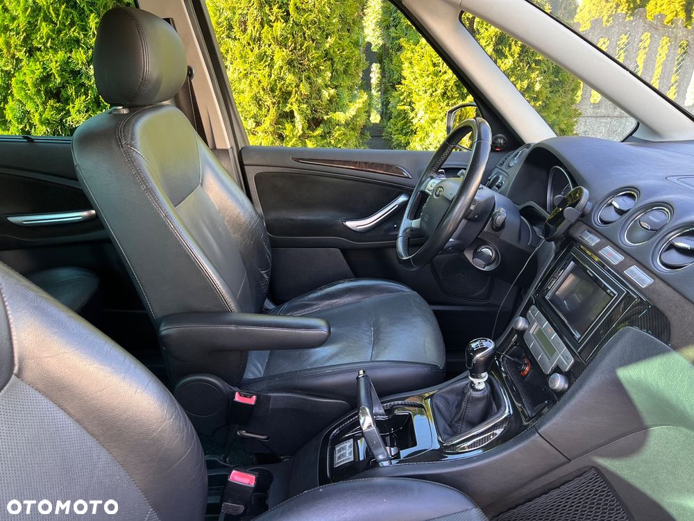 Ford Galaxy 2.0 TDCi Ghia - 6