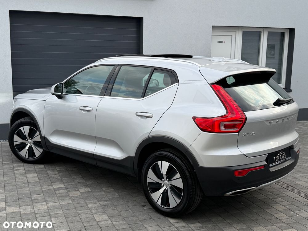 Volvo XC 40 - 22