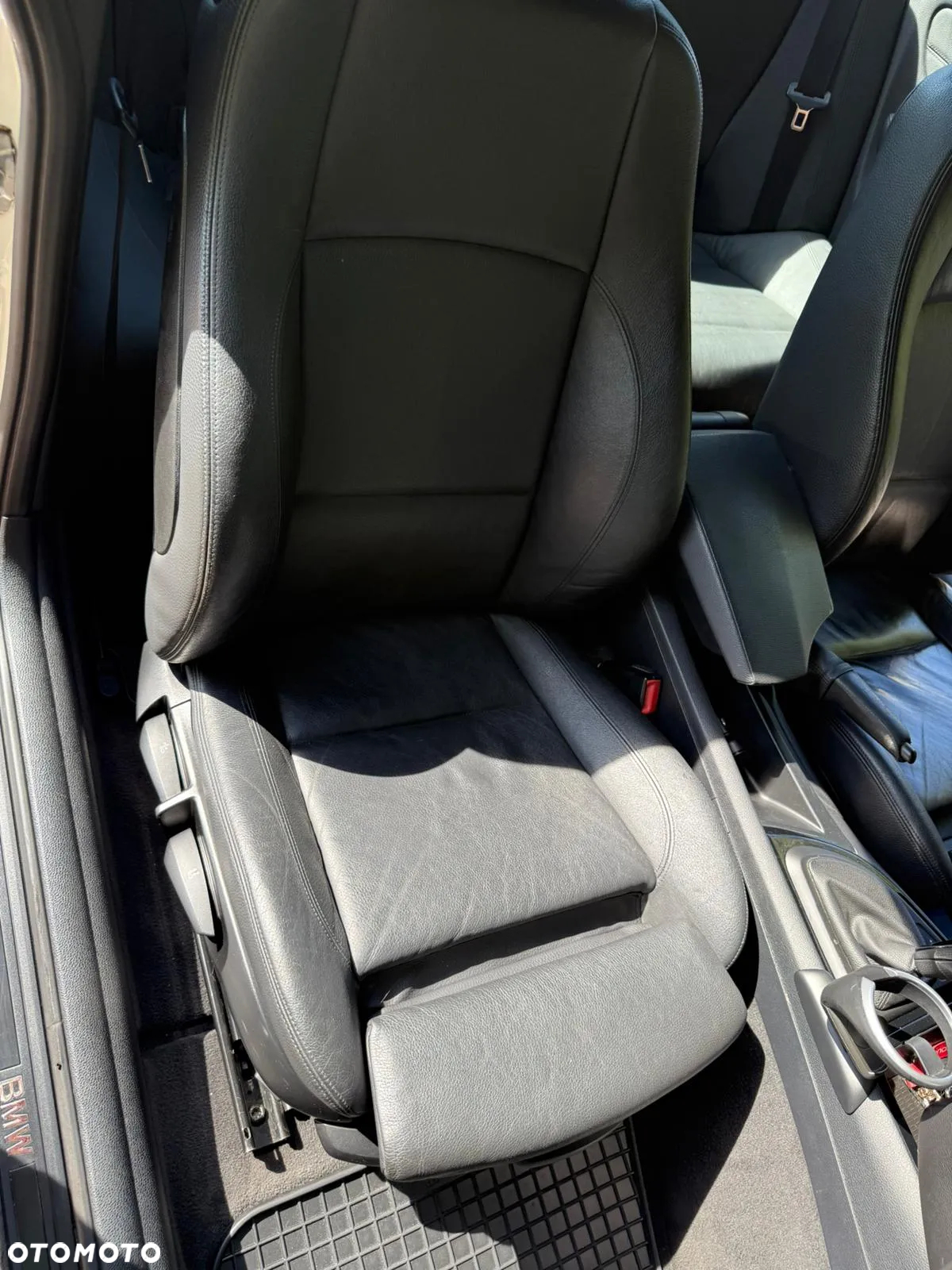 BMW Seria 1 - 22