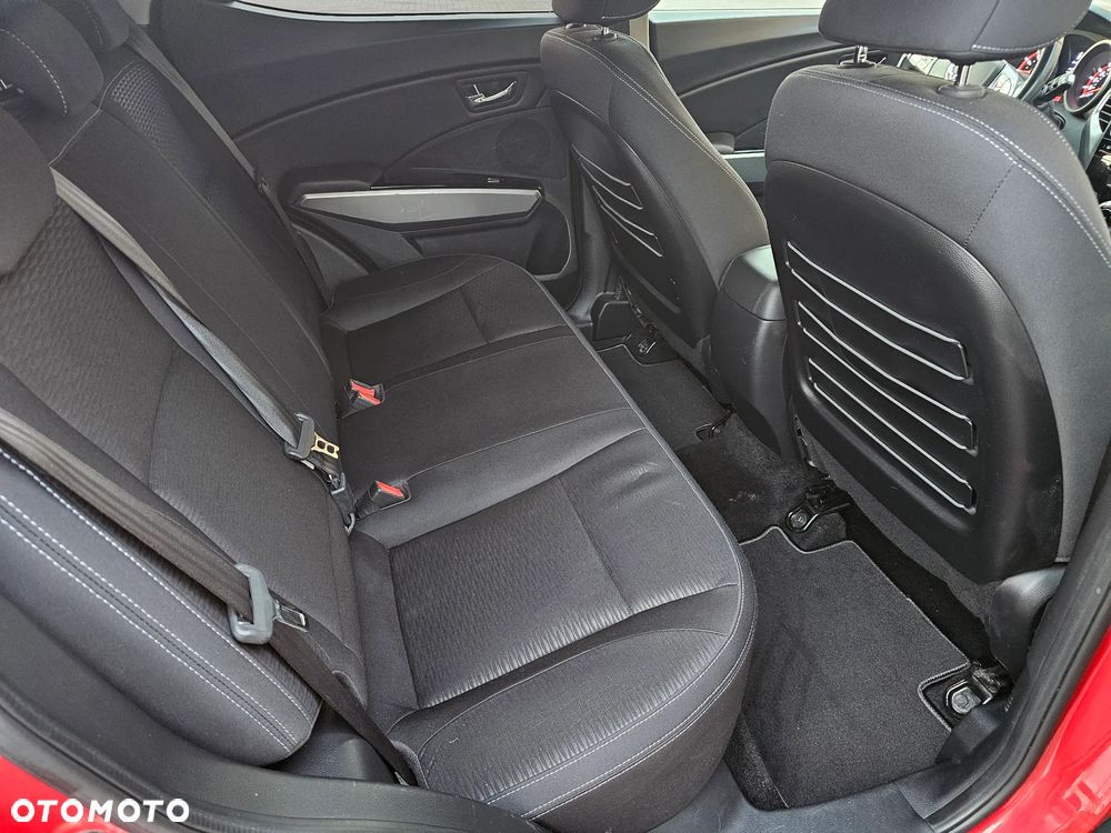 SsangYong/KGM Tivoli e-XGi 160 2WD Sapphire - 11
