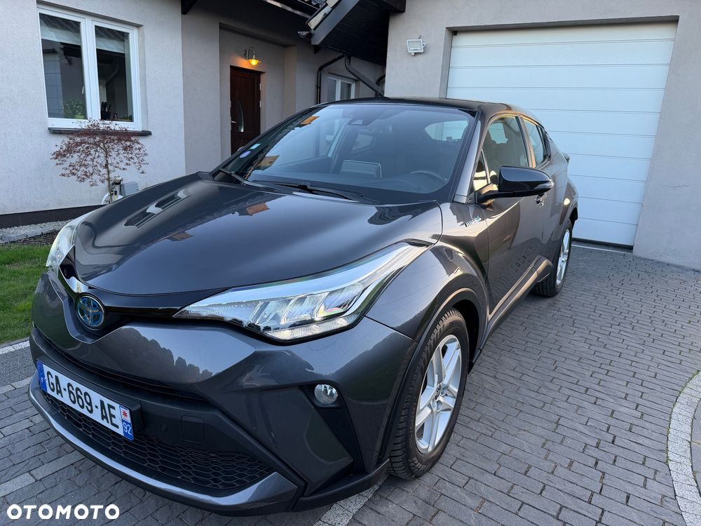 Toyota C-HR Business-Edition - 1