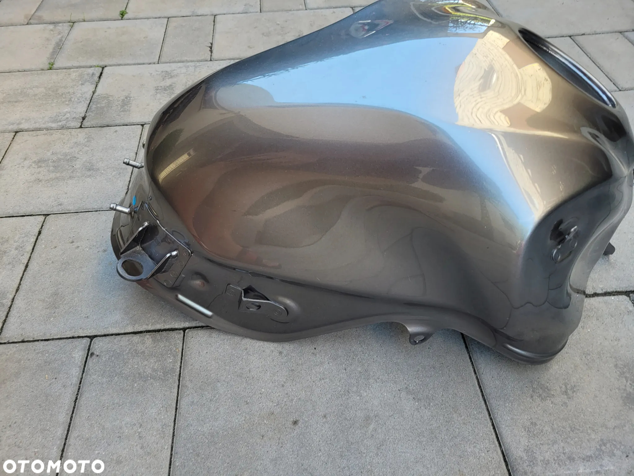 Bak, zbiornik paliwa Kawasaki Z900 20-22 - 3