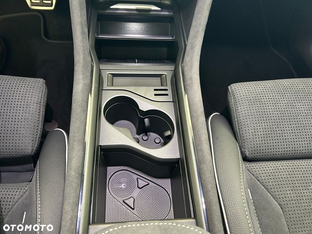 Skoda Kodiaq 2.0 TSI 4x4 Sportline DSG - 28