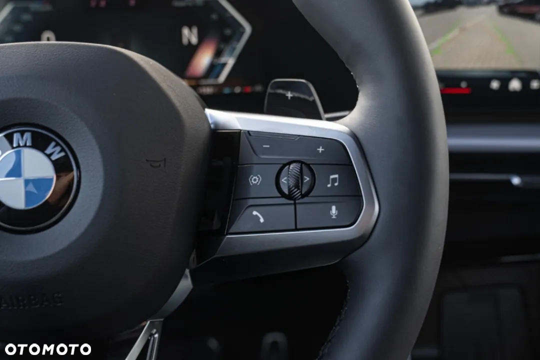 BMW X1 sDrive18d - 15