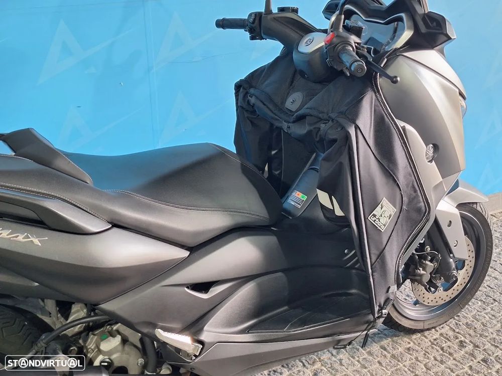 Yamaha X-Max 300 - 3