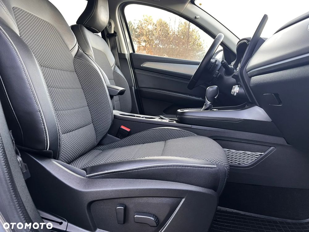 Renault Arkana 1.3 TCe mHEV Techno EDC - 19