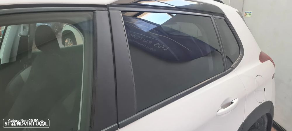 Peugeot 2008 BlueHDi 100 STOP & START Signature - 21