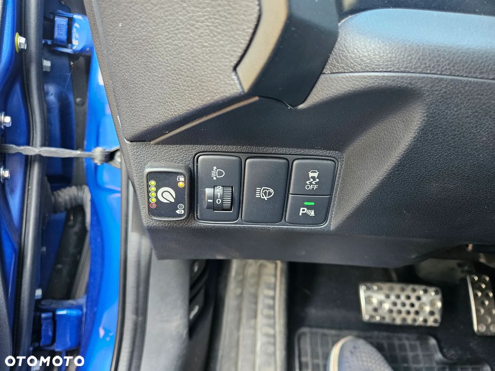 Honda Civic 1.8 Comfort Navi SD - 24