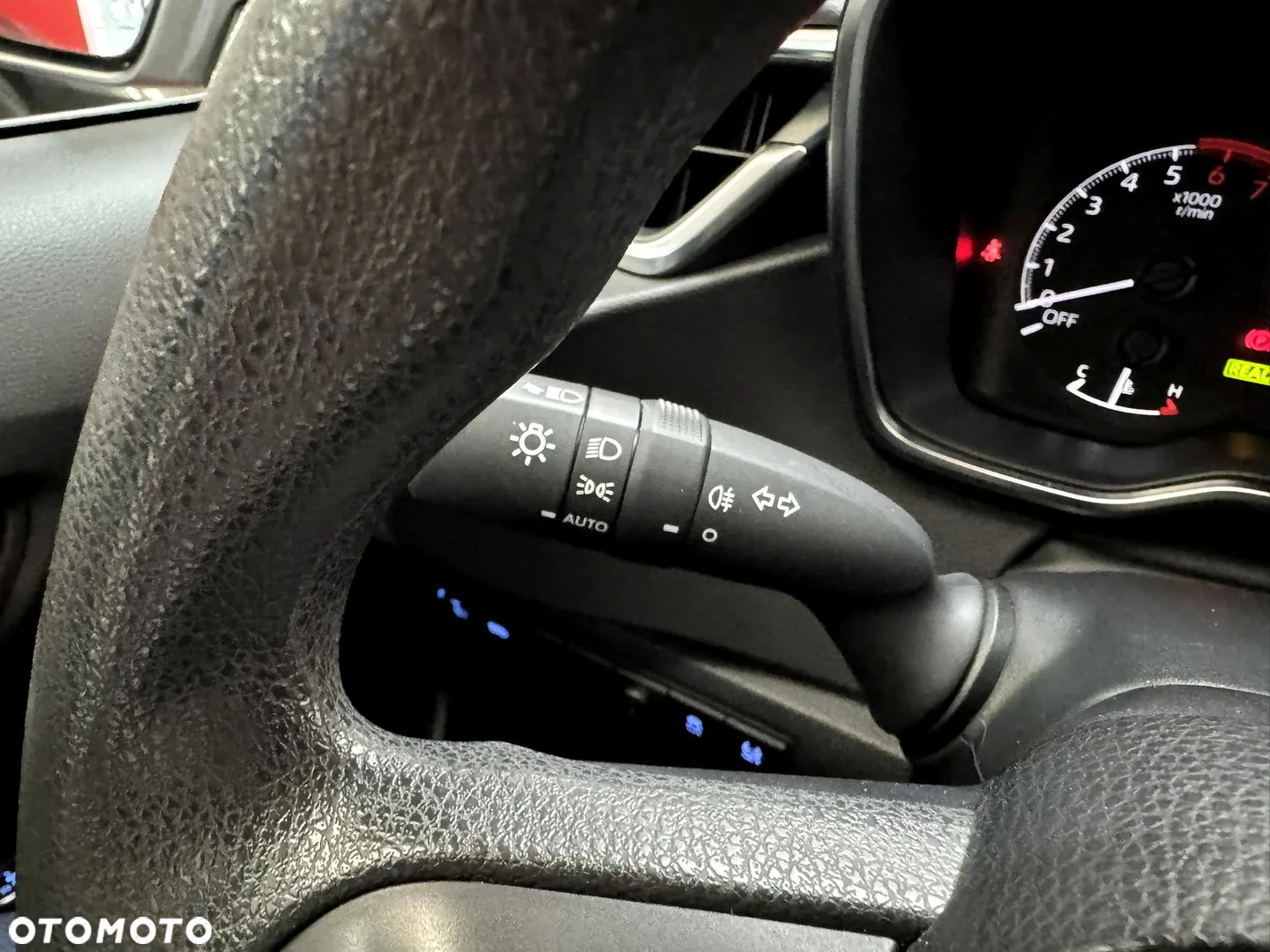 Toyota Corolla 1.8 Hybrid GPF Active - 17