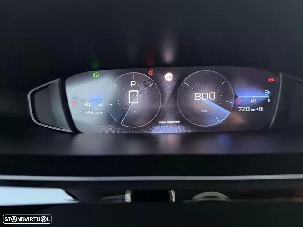 Peugeot 308 1.5 BlueHDi Allure EAT8 - 11