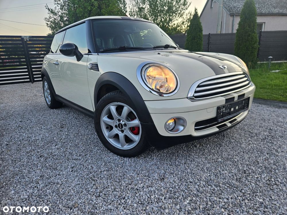 MINI ONE - 4