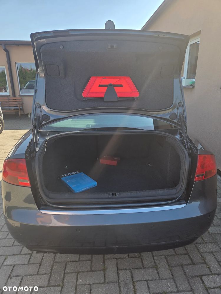 Audi A4 Limousine 2.0 TDI - 19