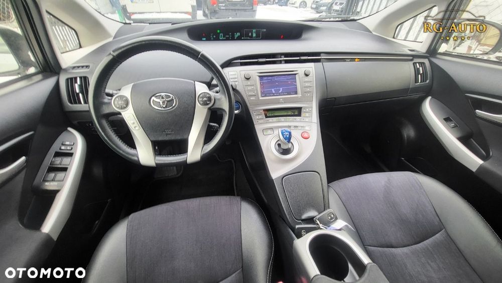 Toyota Prius - 36