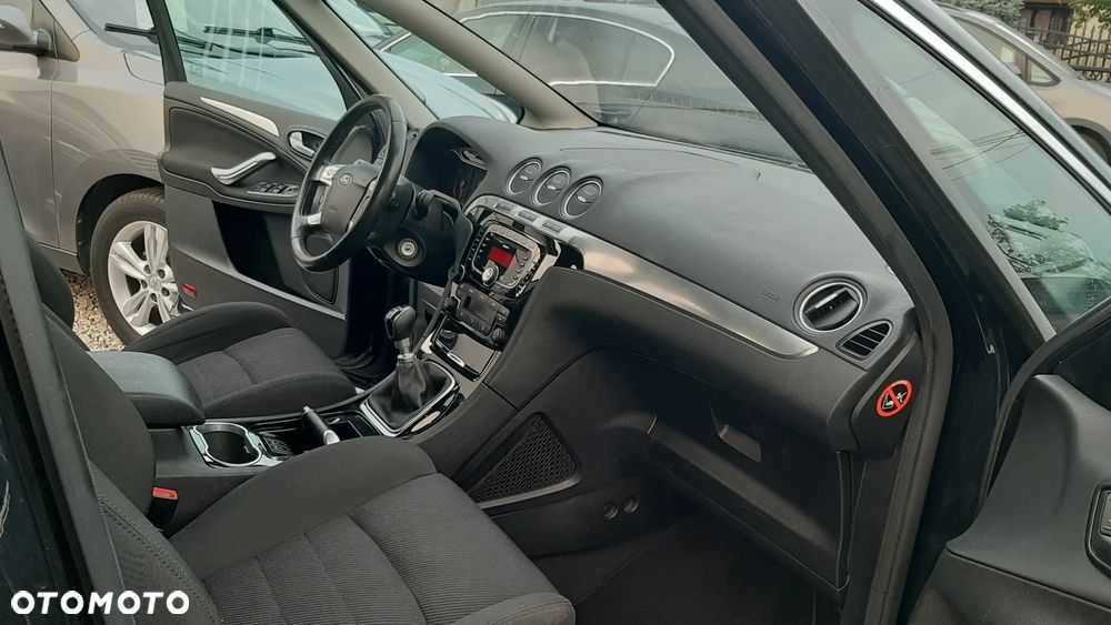 Ford S-Max - 20