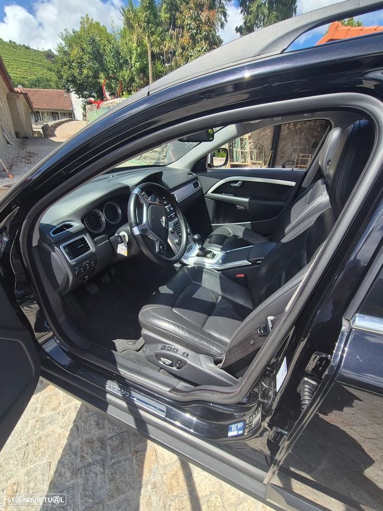 Volvo XC 70 D5 AWD Black Edition - 6