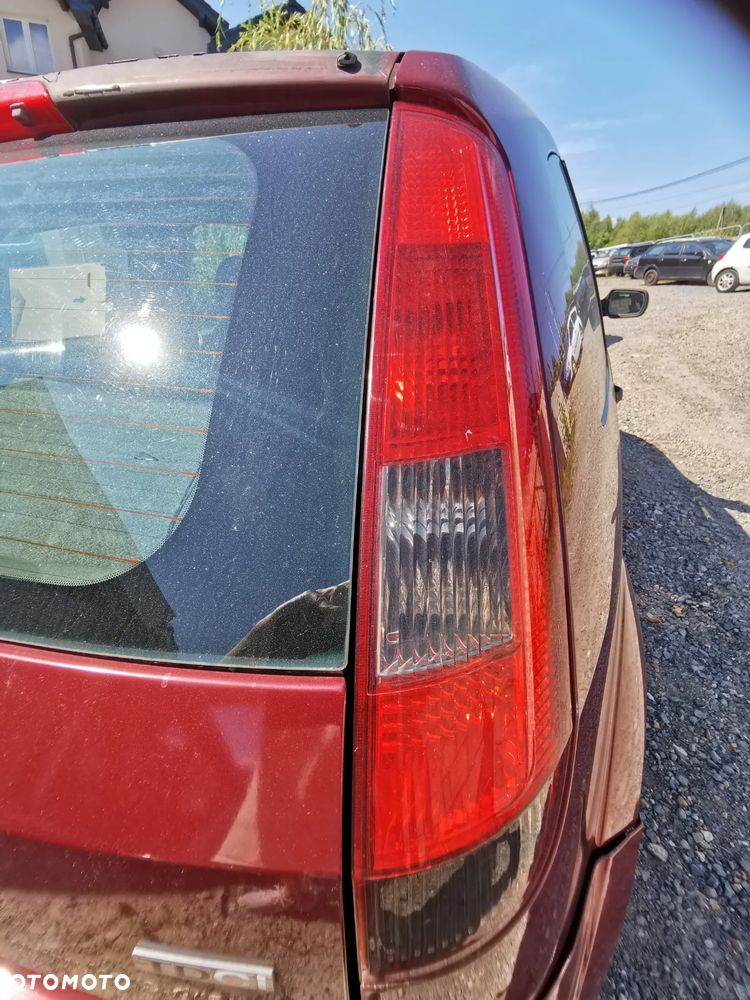 Lampa przód, tył Ford Fiesta MK6 2002r 5d - 6