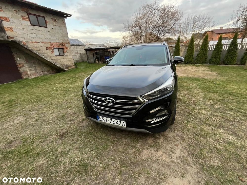 Hyundai Tucson 2.0 CRDI 4WD Automatik Style - 12