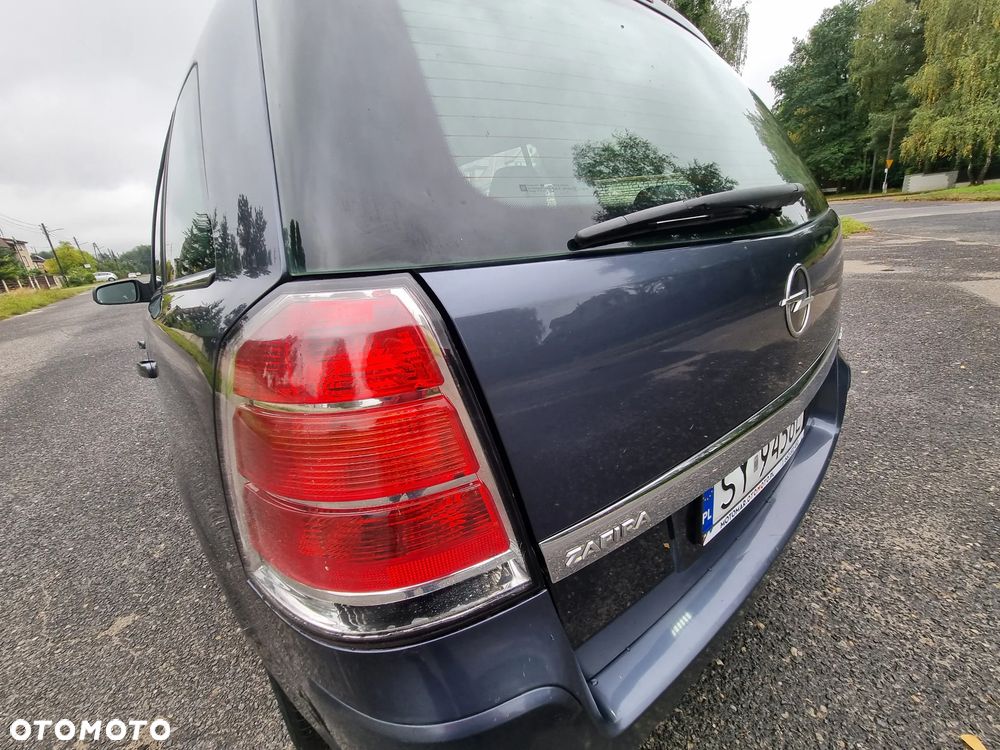 Opel Zafira 1.9 CDTI Cosmo - 2