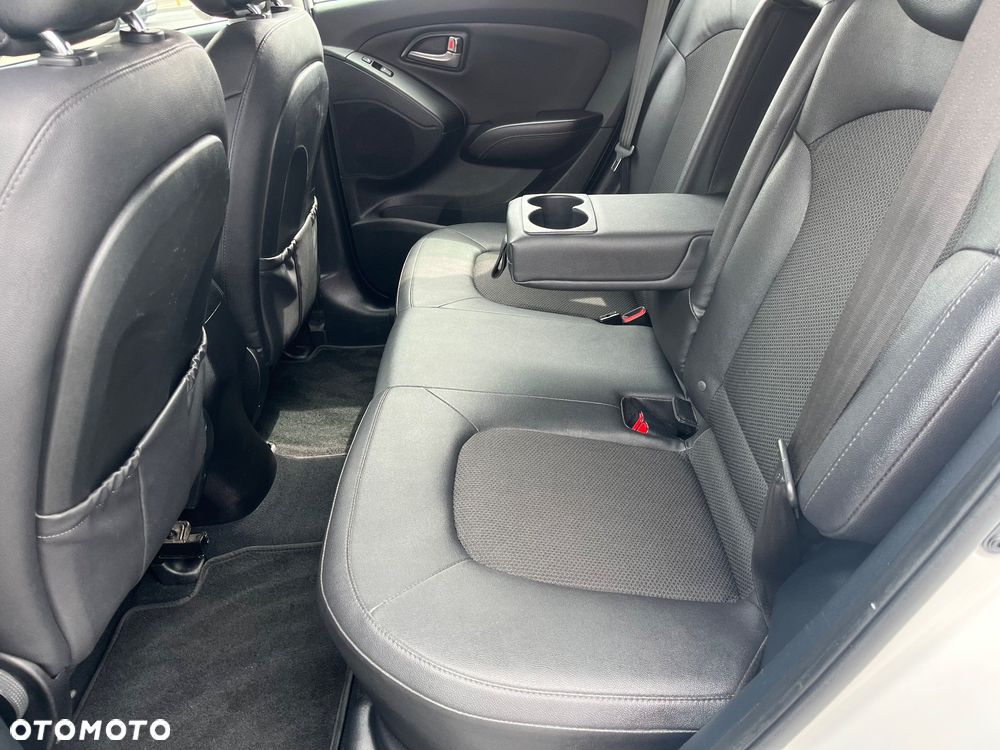 Hyundai ix35 1.6 2WD Fifa World Cup Edition - 7