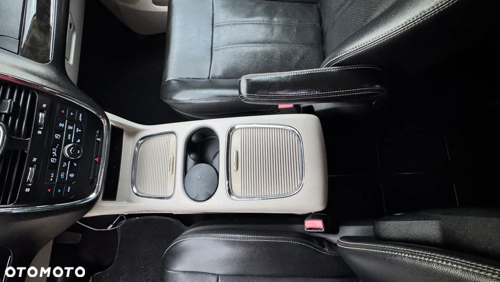 Lancia Voyager 2.8 Multijet 16v Platinum - 31