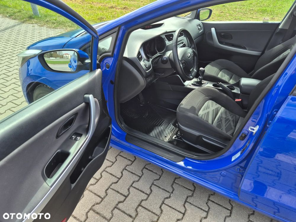 Kia Ceed 1.4 CRDi 90 Spirit - 8