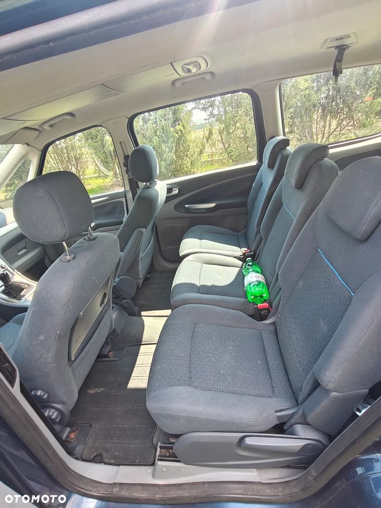 Ford Galaxy 1.8 TDCi Ambiente - 9