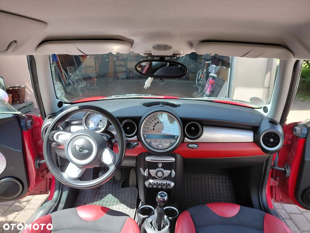 MINI Cooper Standard - 9