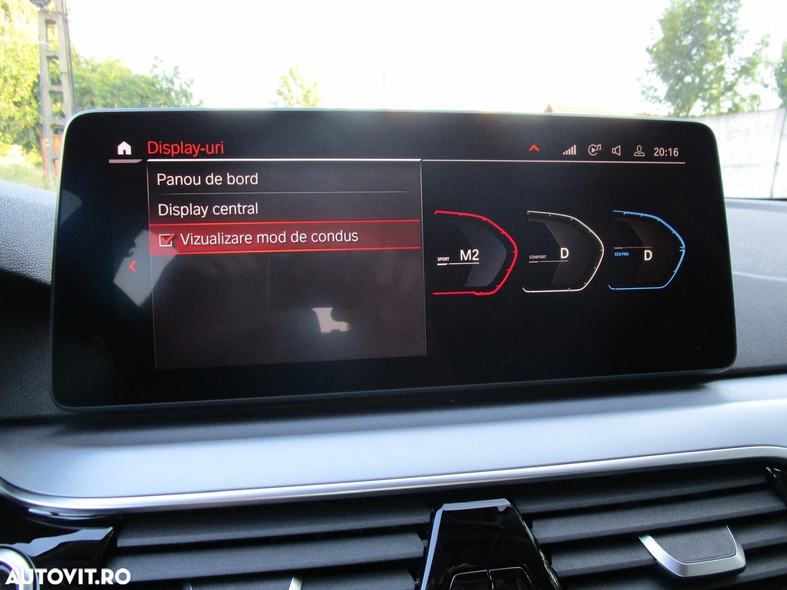 BMW Seria 5 520d xDrive Aut. - 25