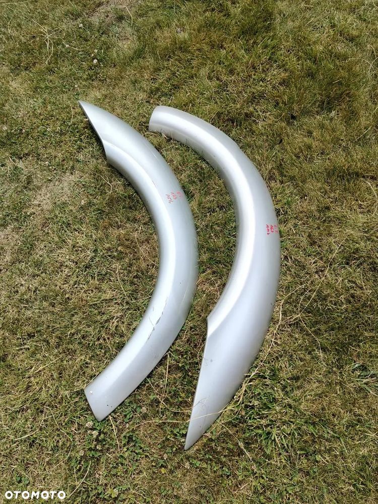 MERCEDES ML W163 AMG LISTWA Błotnika Tylnego Na Tylny Błotnik AMG 744 - 2