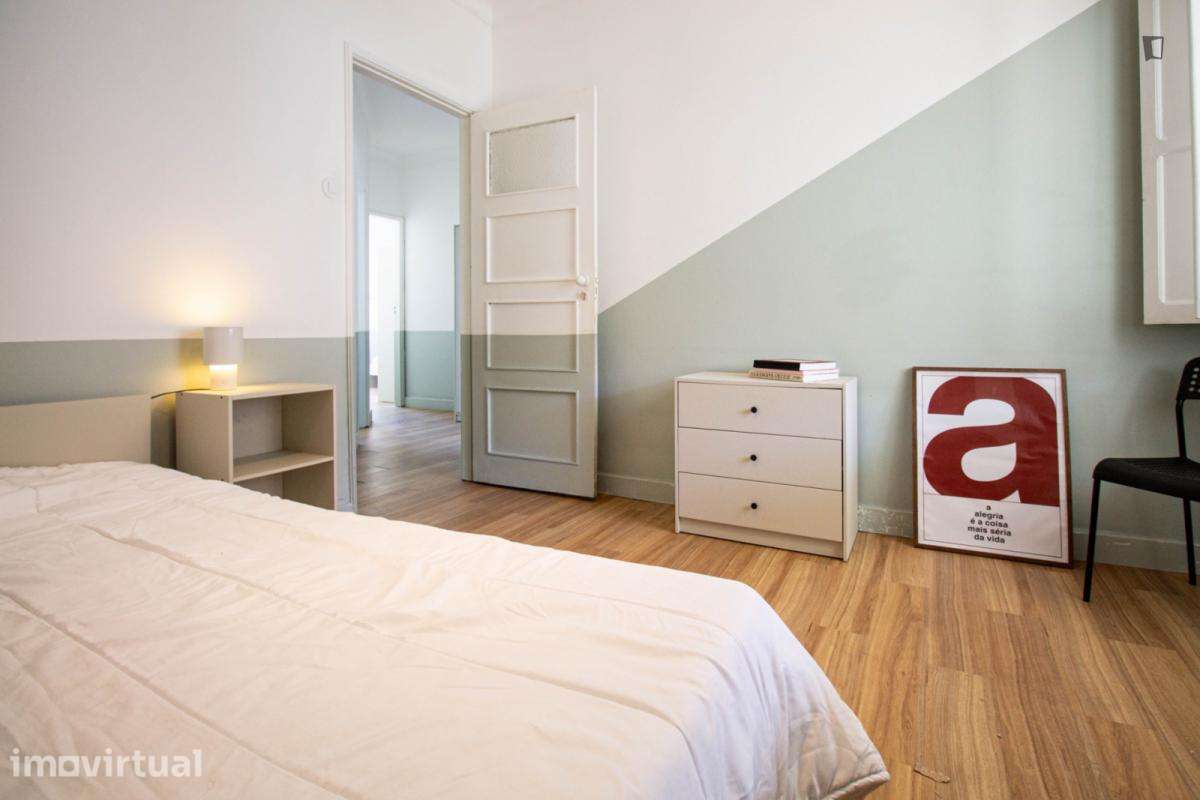 Quarto - localizado em Guimaraes - Grande imagem: 3/13