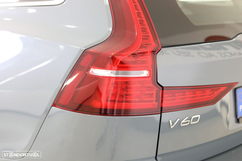 Volvo V60 2.0 T6 AWD TE Core - 34