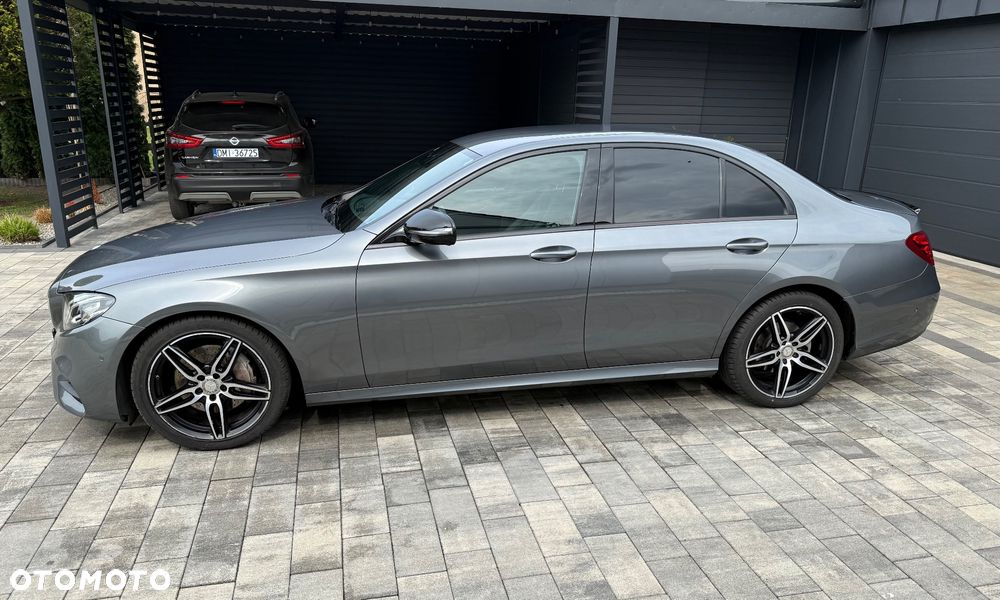 Mercedes-Benz Klasa E 220 d 9G-TRONIC - 10
