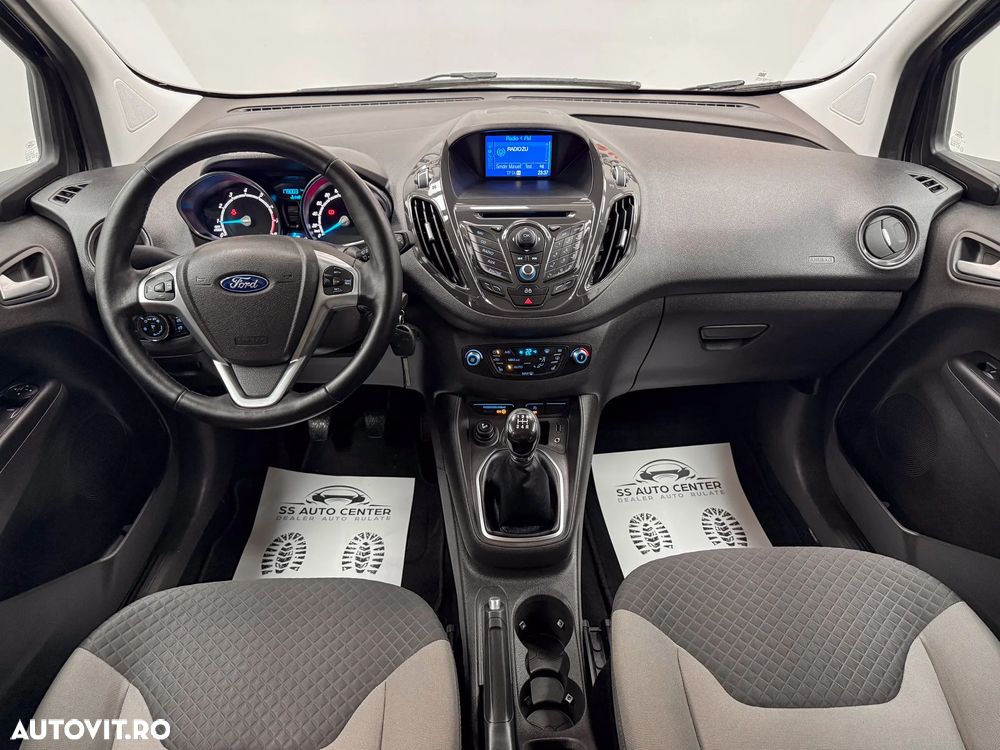 Ford Tourneo Courier 1.0 EcoBoost Titanium - 7