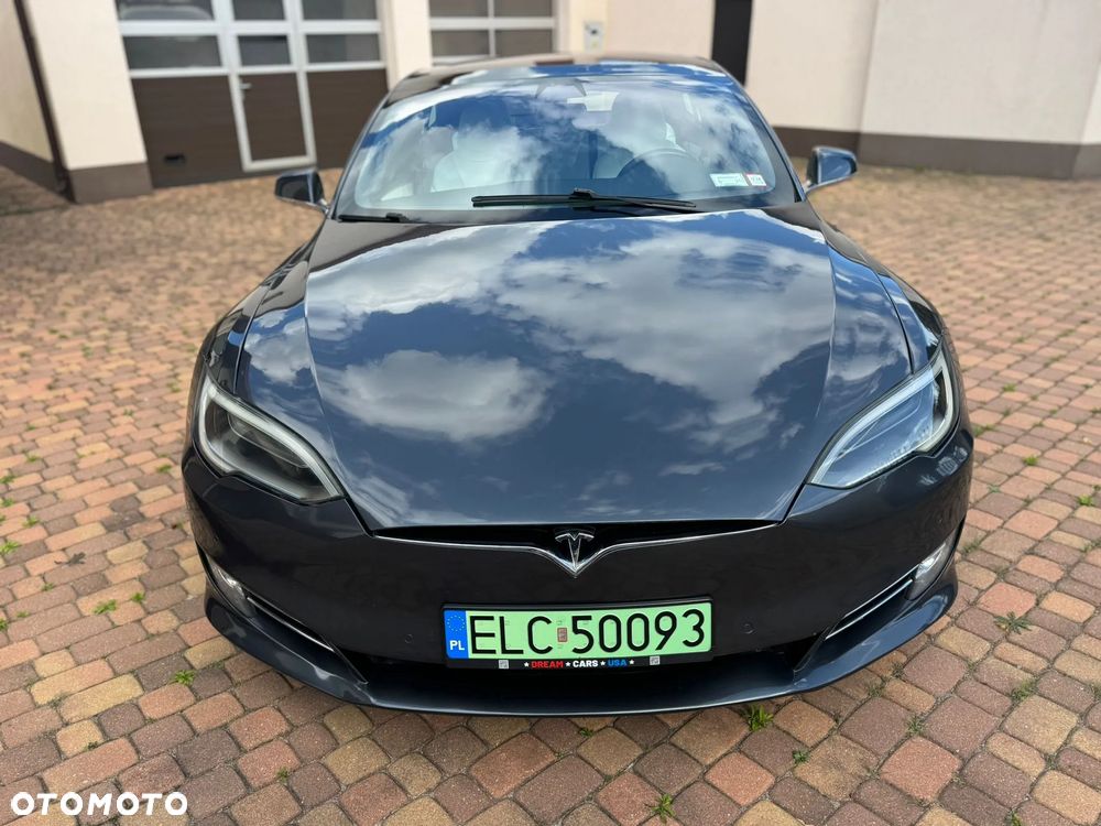 Tesla Model S 100 D Performance - 3