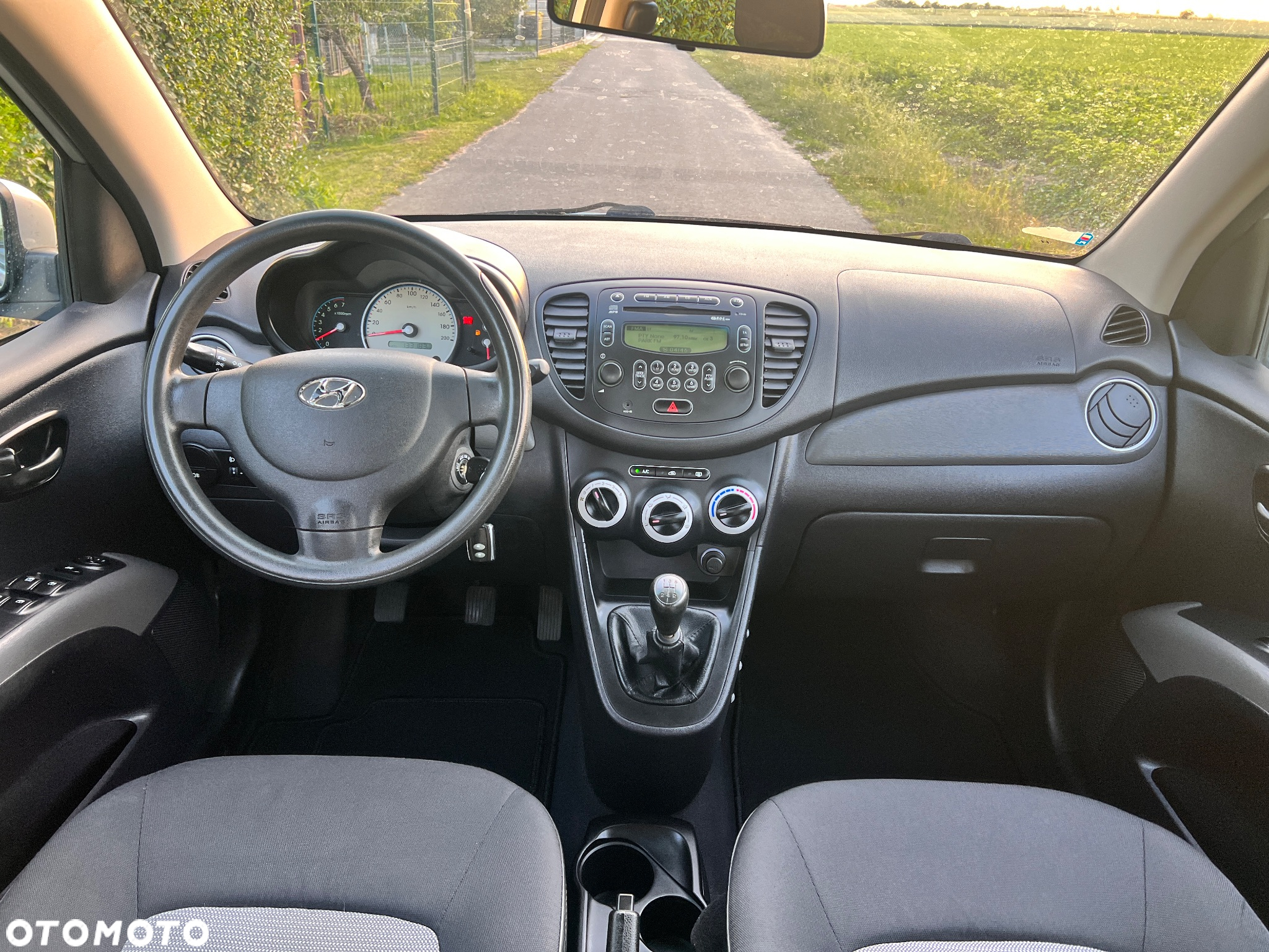 Hyundai i10 1.1 Premium - 4