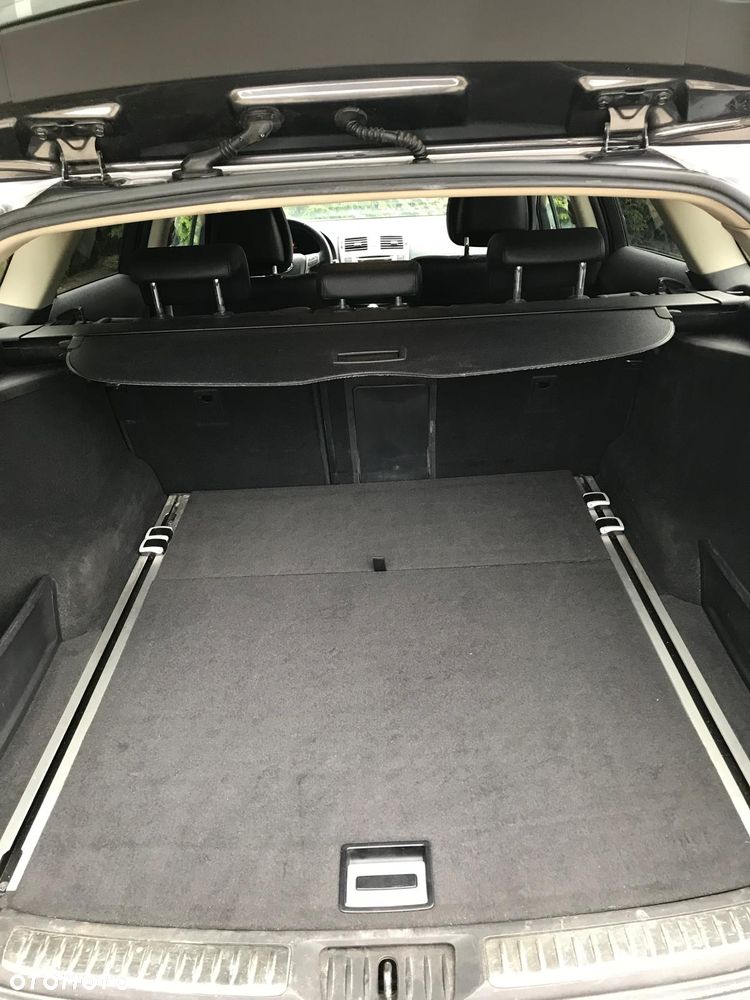 Toyota Avensis 1.8 Prestige - 9