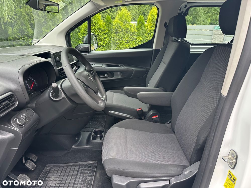 Opel Combo - 11