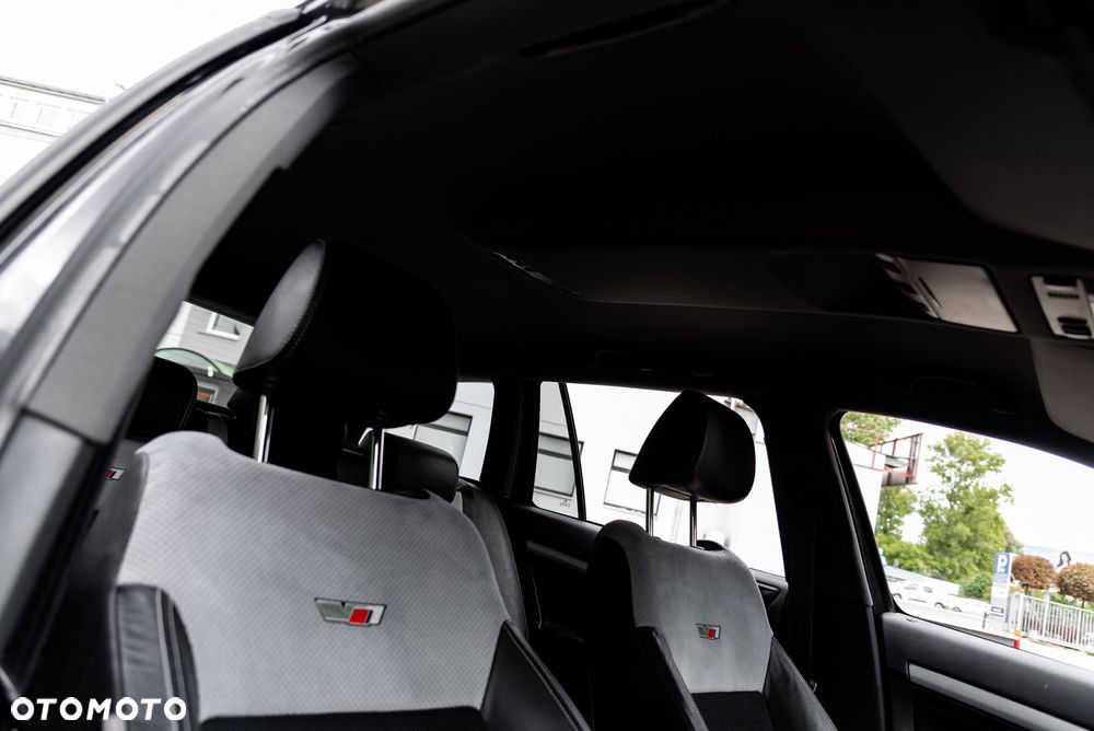 Skoda Octavia 2.0 TDI DPF DSG RS - 17