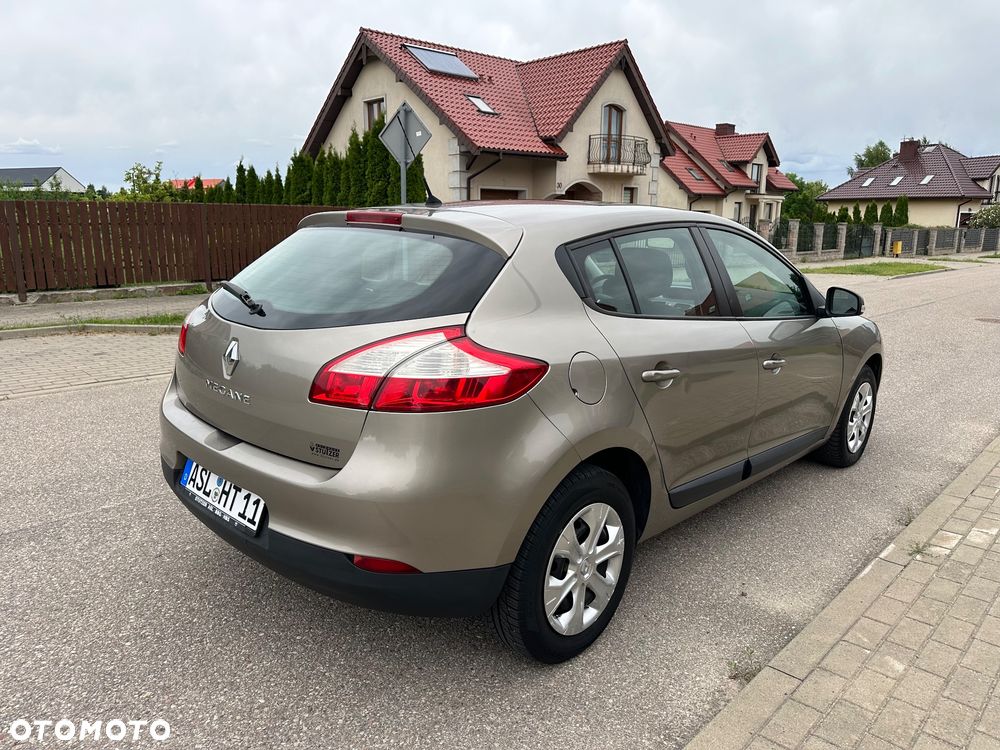 Renault Megane 1.6 16V Expression - 6