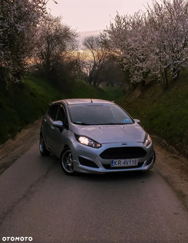 Ford Fiesta - 4