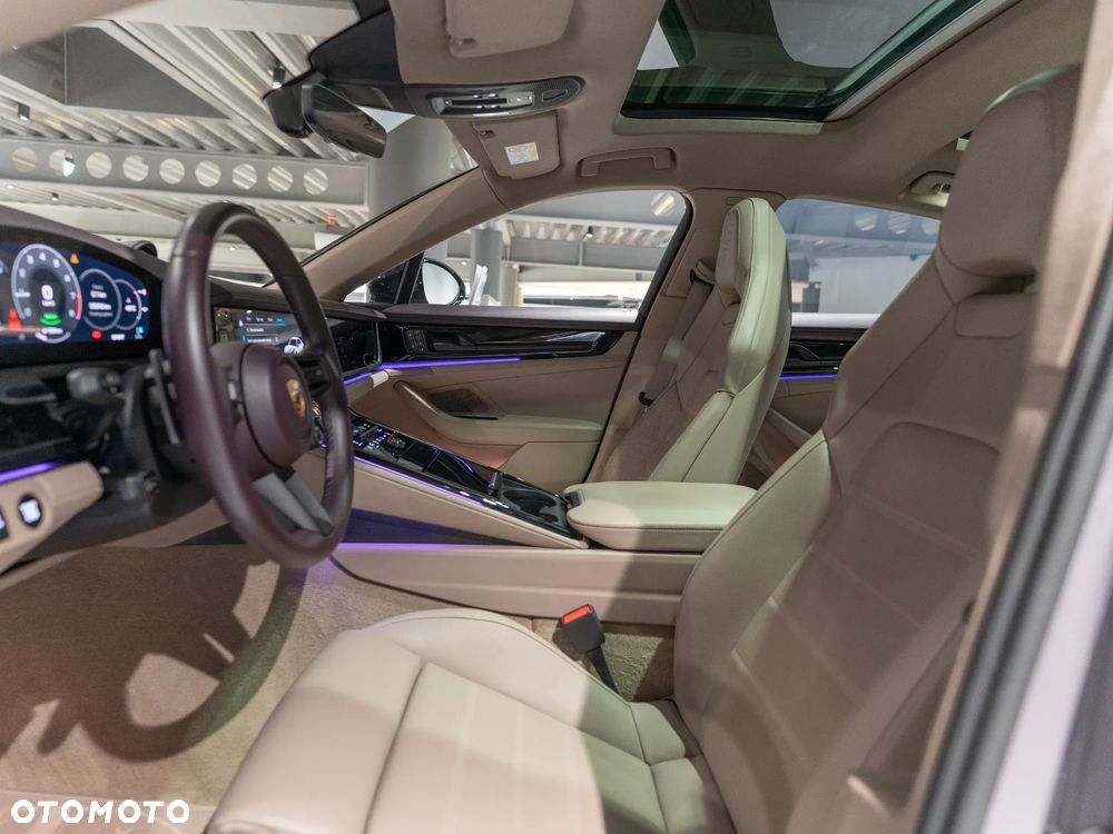 Porsche Panamera 4S E-Hybrid - 30