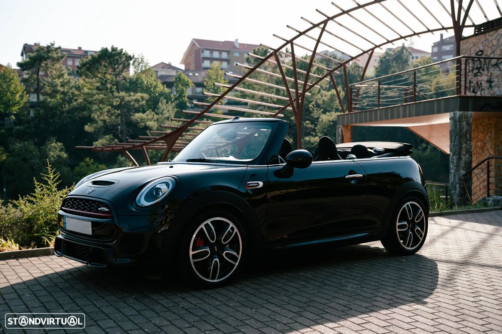 MINI Cabrio John Cooper Works Auto Desportiva - 26