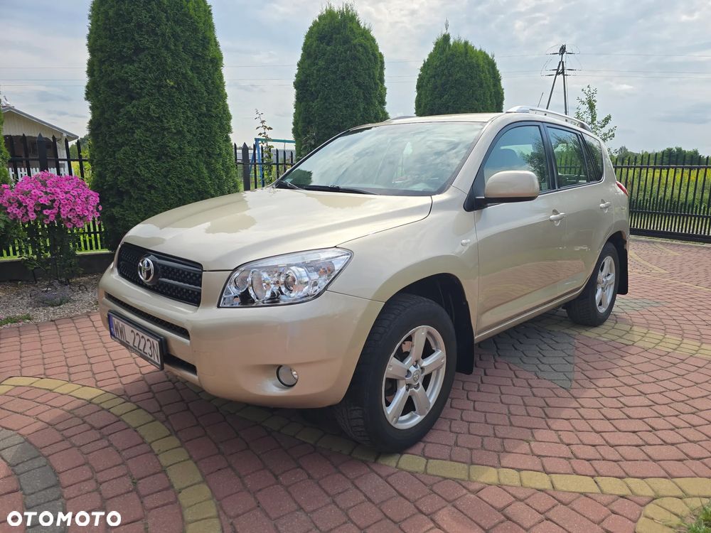 Toyota RAV4 2.0 VVT-i Sol - 18