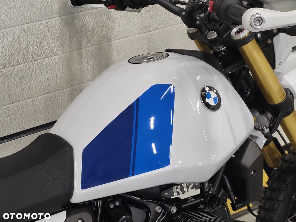 BMW R - 8