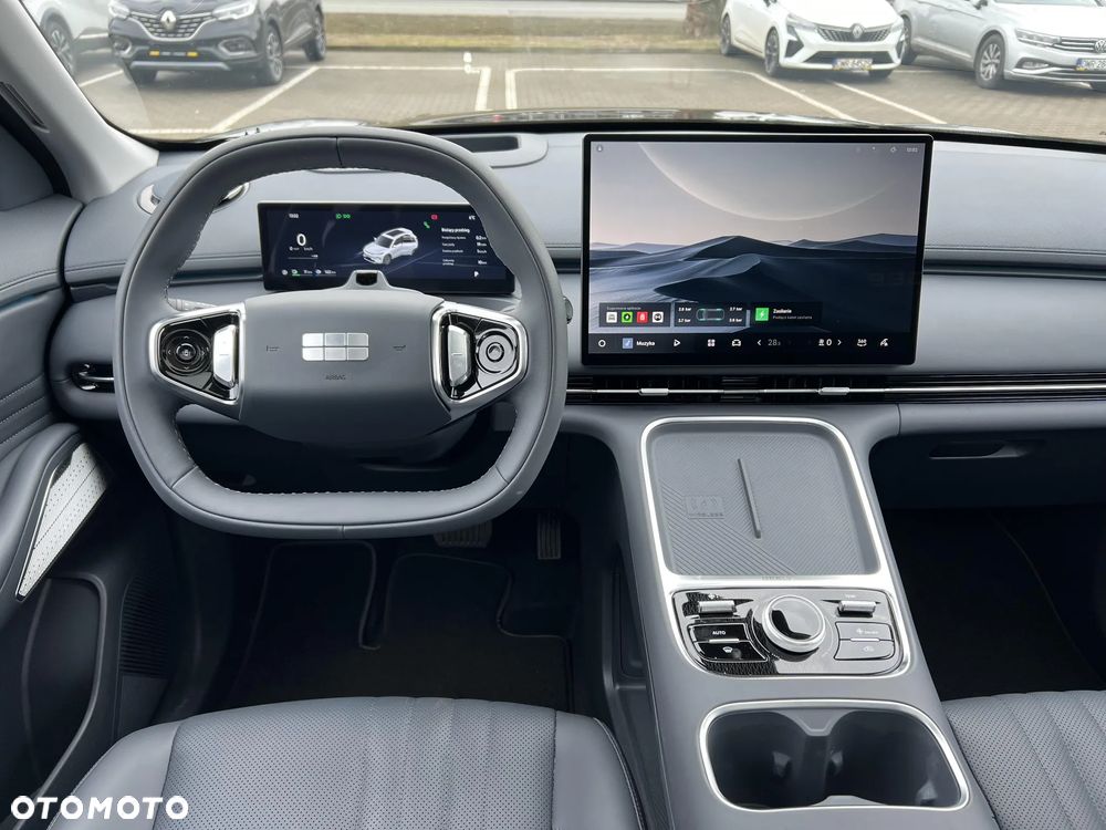 Geely Starray EM-i 1.5 PHEV Max - 10